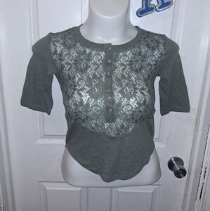 🆕️ Free People Sage Green Lace Top Sz XS